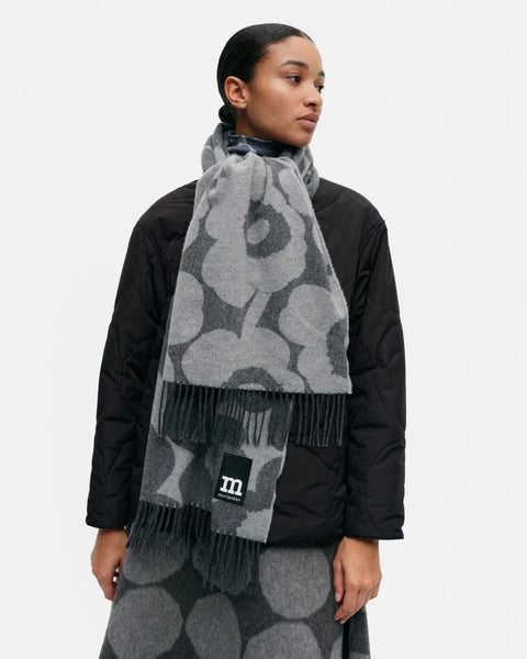 マリメッコ　OVLIN UNIKKOウールマフラー Marimekko Ovlin Unikko Scarf – Irma's Finland House