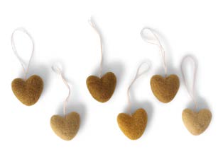 En Gry & Sif Felt Mini Ochre Hearts Ornament, Set of 6
