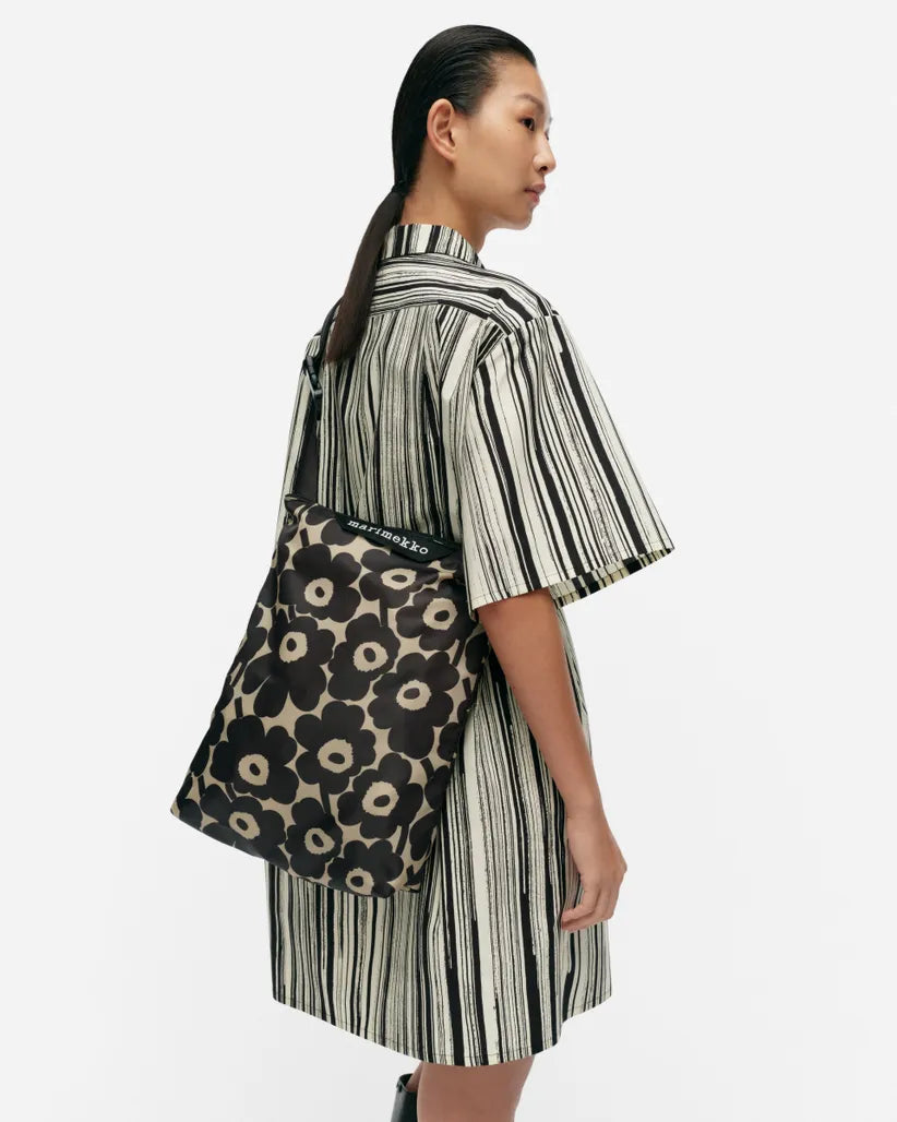 Marimekko Neat Crossbody Mini Unikko, Medium – Irma's Marimekko Neat Crossbody Mini Unikko, Medium – Irma's
