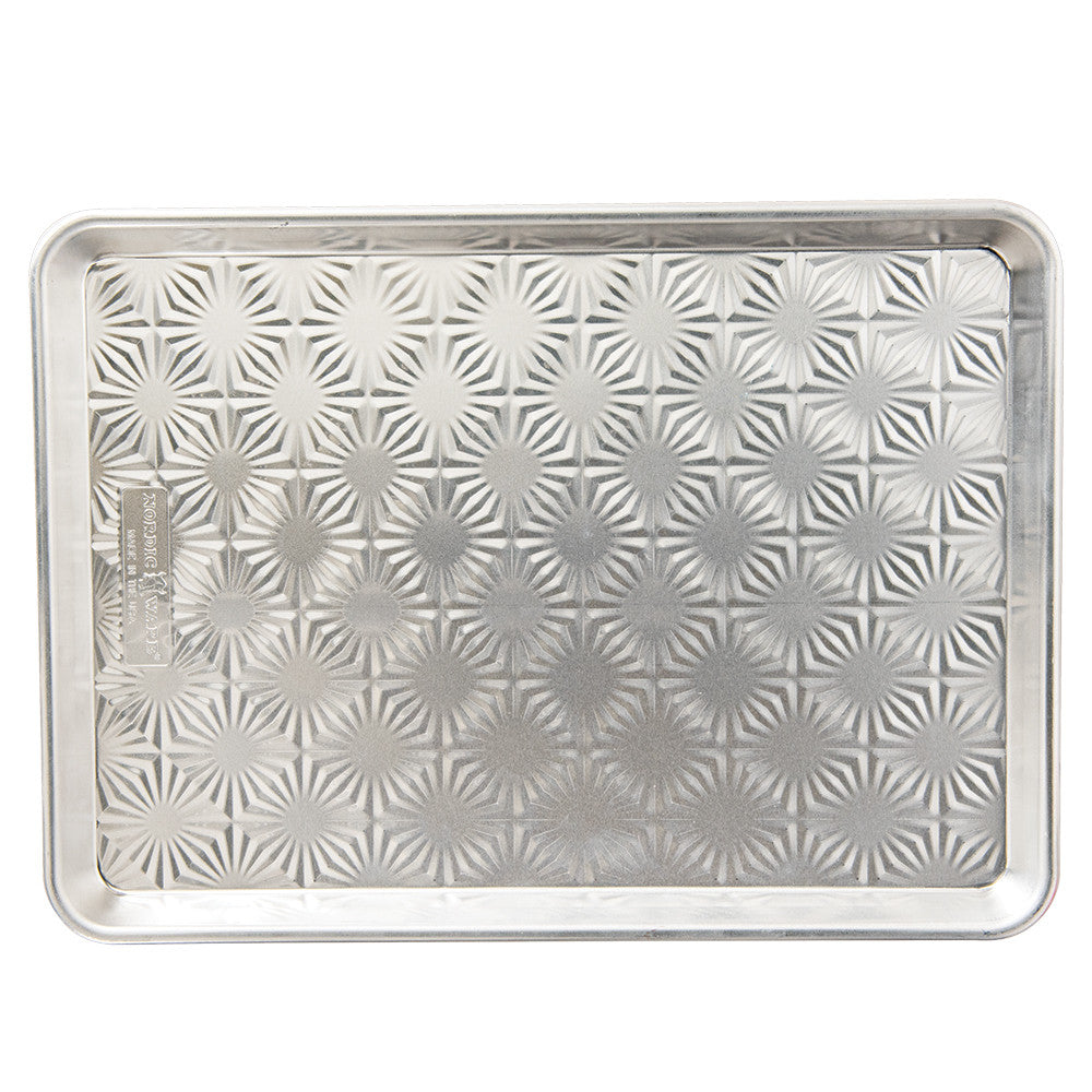 Nordic Ware Vintage Starburst Half Sheet Pan